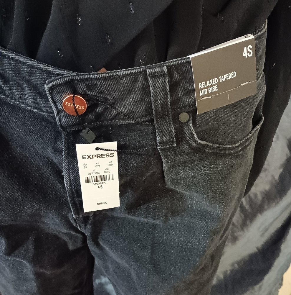 Express Men's Relaxed Tapered Jeans - Dark Gray
